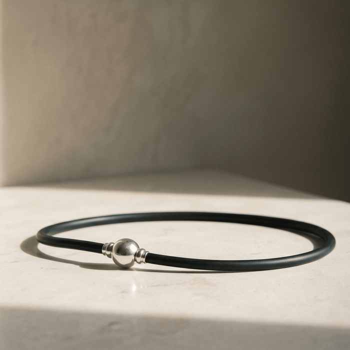 Sportii Necklace | Magnetic Wellness Necklace | Black - Xenca